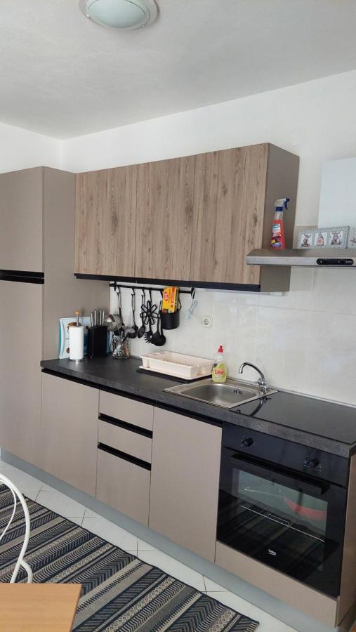 Apartments Eti Bol Ngoại thất bức ảnh