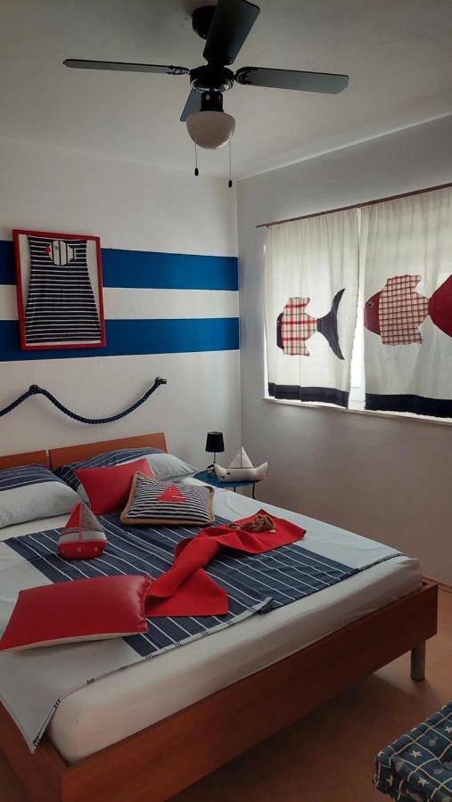 Apartments Eti Bol Ngoại thất bức ảnh
