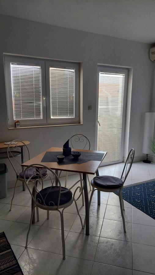 Apartments Eti Bol Ngoại thất bức ảnh