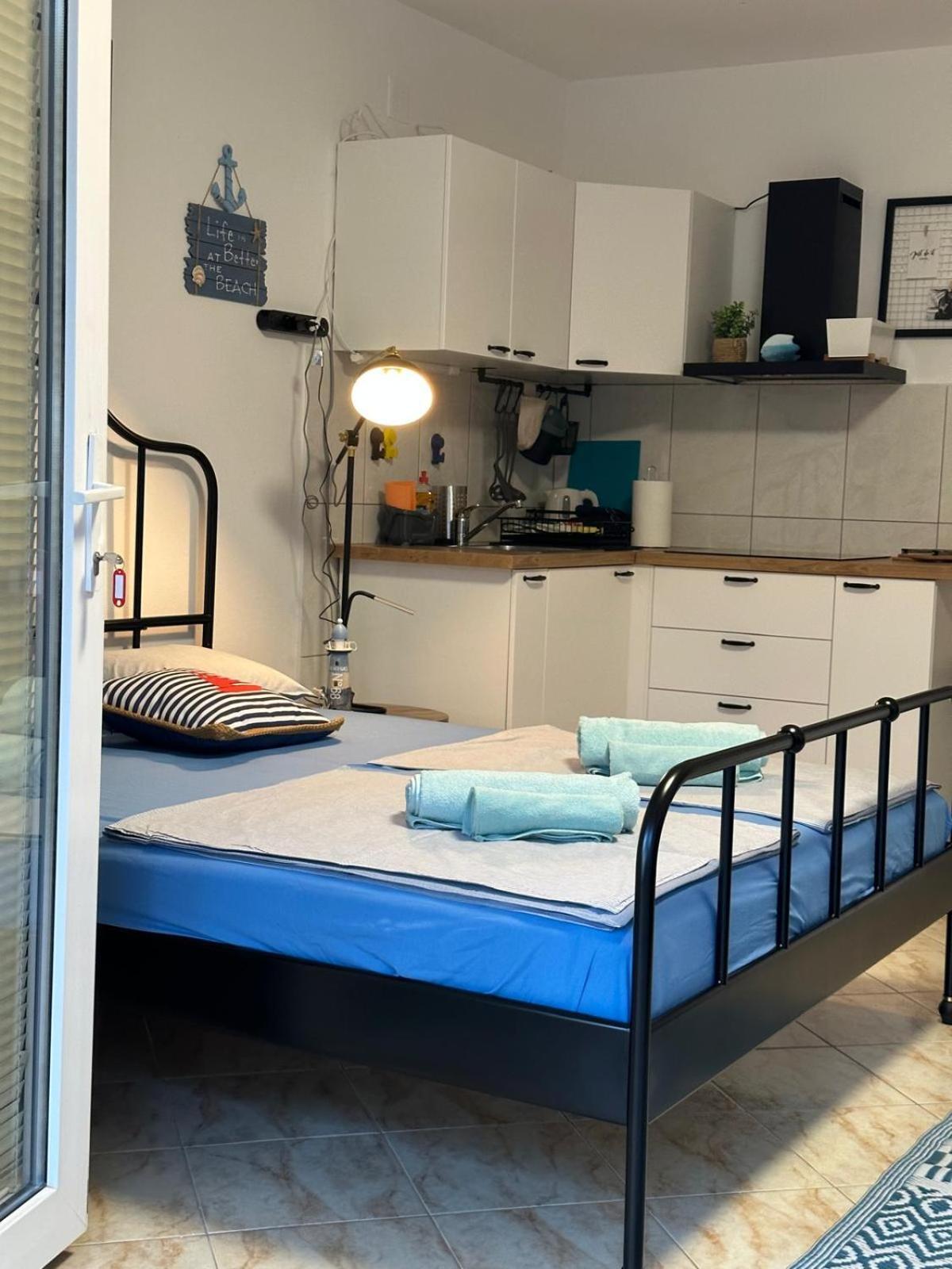 Apartments Eti Bol Ngoại thất bức ảnh